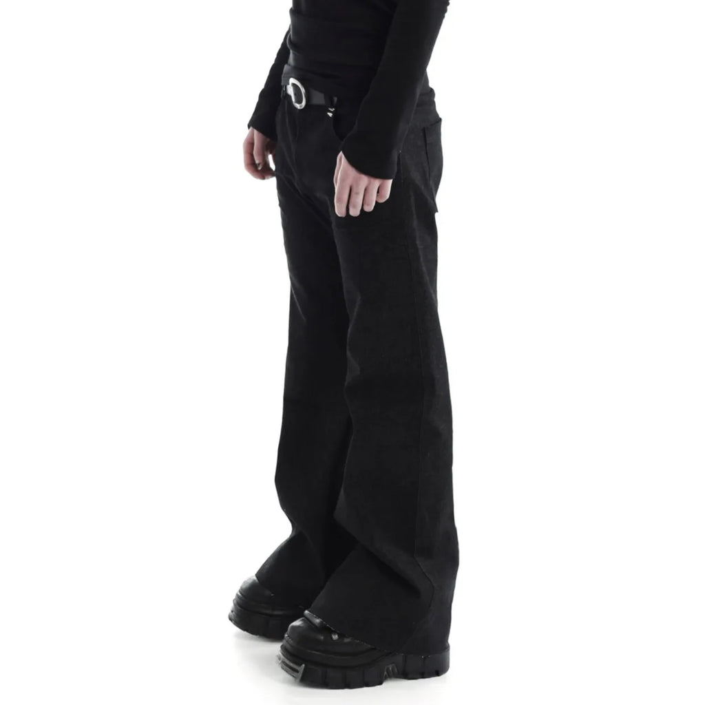 BASIC BLACK JEANS